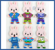 Carregar imagem no visualizador da galeria, Caixa Emoções Família Coelho - Kit De Madeira Interativo