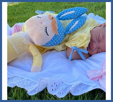 Carregar imagem no visualizador da galeria, Boneca Metoo Frutinhas 45cm - metoo frutinha 45cm Boneca