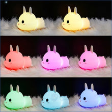 Carregar imagem no visualizador da galeria, Luminária Coelhinho - Luminárias