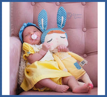 Carregar imagem no visualizador da galeria, Boneca Metoo Frutinhas 45cm - metoo frutinha 45cm Boneca

