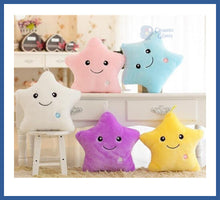 Carregar imagem no visualizador da galeria, Luminária Iinfantil De Pelúcia - Estrela Iluminada
