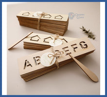 Carregar imagem no visualizador da galeria, Placas De Formas e Números - Com Caneta De Madeira
