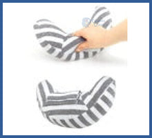 Carregar imagem no visualizador da galeria, Travesseiro De Pescoço No Cinto De Segurança Do Carro
