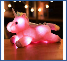 Carregar imagem no visualizador da galeria, Unicórnio De Pelúcia Kawaii - Luz Noturna Infantil
